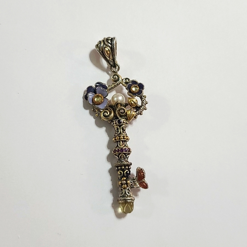 Barbara Bixby Flower Key Pendant